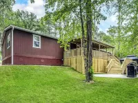 Coco Villa-Hot tub,kayak,paddle,VOLLEYBALL&GAMES! Hotels in Trinity County