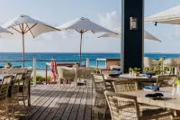 Pink Sands Resort - breakfast