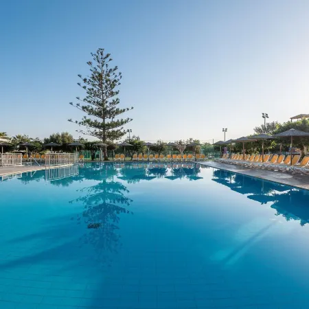 Akti Coast Club Hotel
