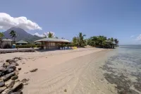 Fare Miro - Accès Plage Sable Blanc Privée Hotels in Afareaitu