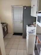 Delightful 2-bedroom apartment with WiFi in Castries