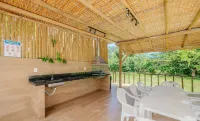 Spacious House w/ Pool in Guarajuba Cag0003 - 2-Star