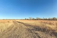 Kansas Hunting Lodge Pets and Large Groups Welcome!