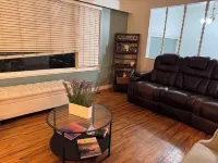 A Cozy home, centrally located with free parking Hotels in Delta