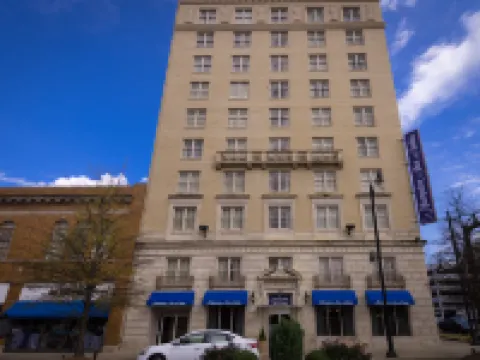 Hampton Inn & Suites Montgomery-Downtown Hotels near Riverwalk Stadium