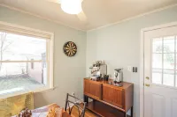 2BR with Pretty Art and Cinema Reclining Couches