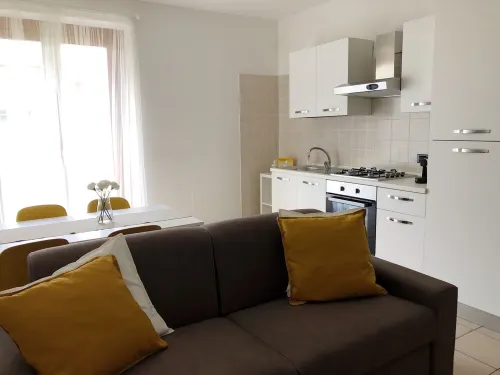 Apartment ROSE AND TULIPANI 5 - in the heart of Valpolicella Hotels in Negrar di Valpolicella