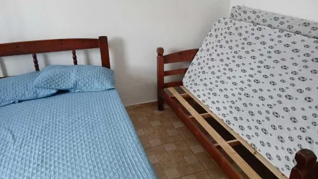 House with pool and huge backyard for children!!!