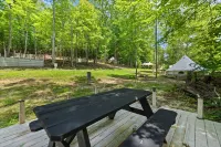 RRG Luxury Glamping Tent– Cozy Winter Retreat with Fire Pit & Hot-tub