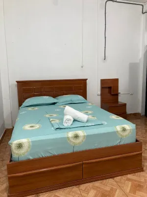 Nice and spacious apartament with 2 rooms with A/C each one, ideal for families Hôtels à : 