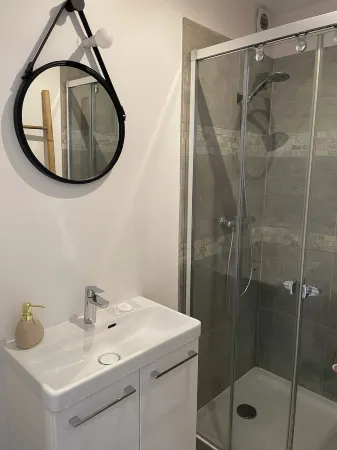 The urban cocoon Отели в г. Компьень