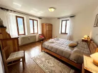 Casa La Mora, comodo appartamento a Canale d’Agordo nel cuore delle Dolomiti Hotels in Canale d'Agordo