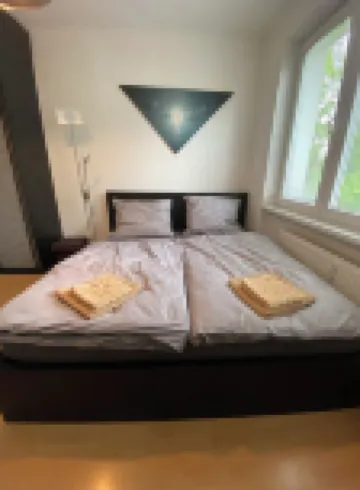 Cozy apartment near to swimming pool. 酒店