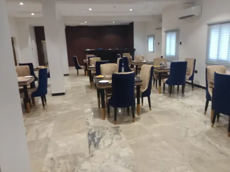 Rhocharls Hotel and Suites