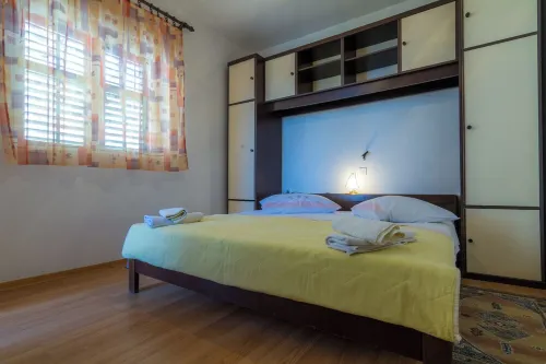 Apartment mit Meerblick Hôtels à : Barbat na Rabu