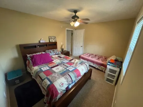 Cumberland Lake House - 2 miles from Jamestown Marina - Sleeps 11