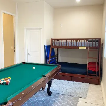 4000 SQ FT 5bedroom/3 BATH, SALT, POOL/SPA, WiFi and AC, COACHELLA, Indio