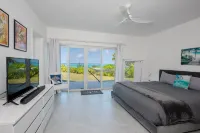 Trident House 4 Bedroom Home Hotels in 