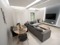 Luxury Apartment in Lamia Hotels in Lamia