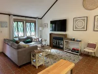 4-bedroom chalet in lovely Ocean Pines with WiFi, AC