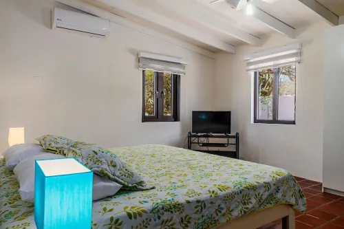 Nature Scape Villa with Pool in National Park