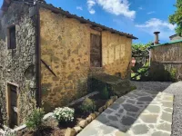 Gorgeous Remodeled Villa in Pieve di Monti di Villa Northern Tuscan w/VIEWS Hotel a Bagni di Lucca
