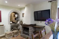 Self catering La Pausa Rural for 10 people Hotels in Osona