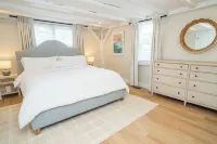 All-New Coastal Luxury Near CBI & Beaches, Dog-Friendly