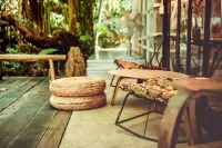 Luxurious five-bedroom modern retreat