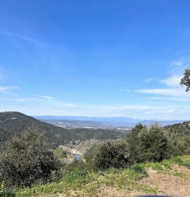 Mobil-home Confort Pour 4 Dans Domaine de Loisirs Dans le Var Hotels in Le Muy