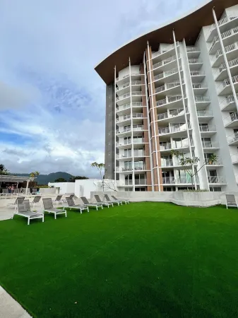 Brandnew-Beachfront-Downtown Condo in Jacó