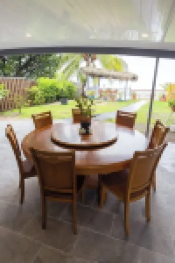 Beachfront Home Puna'auia Tahiti Hotels in Punaauia