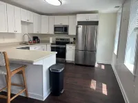 Luxury 2-bedroom apartment in downtown Elkins. Hotels in Elkins