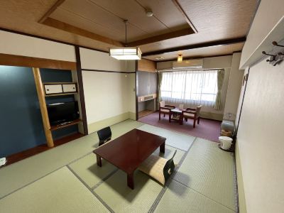 和風マウンテンビュールーム 奥利根温泉 ホテルサンバードの写真