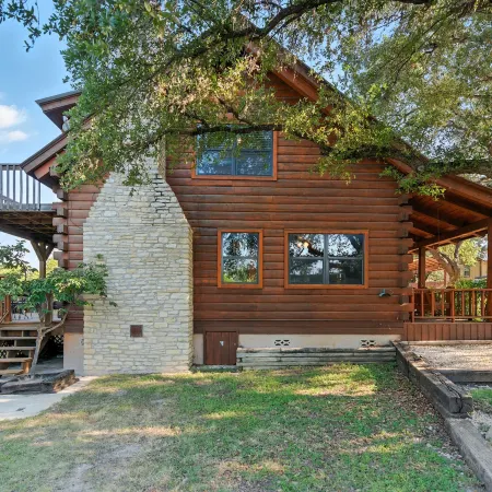 Frio Rivers Edge In The Heart Of Hill Country 3 Bedroom Cabin