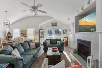 BBQ Grill and Outdoor Shower with Modern Kitchen - Beautiful Coastal Haven