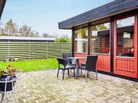 6 Person Holiday Home in Store Fuglede by Traum