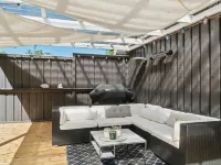 "Veljan" - 1.2km from the sea Hotels in Vig