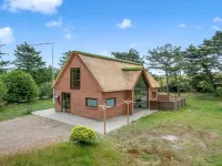 "Martje" - 900m from the Sea Hotel berhampiran Realen