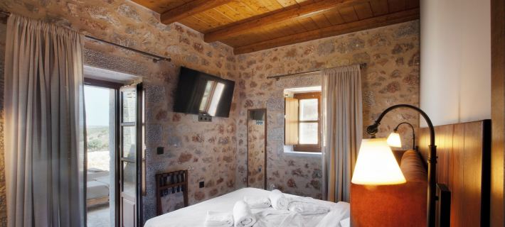 Anemos Suites Mani Hoteles en Itilo