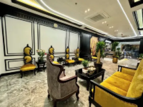 Royal Hanoi Hotel