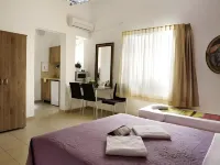 Hotel Loui Talpiot - شرفة