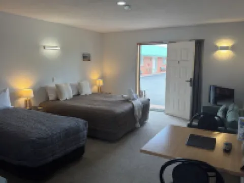 ASURE Ambassador Motor Lodge Hotels in Oamaru