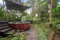 Taman Wisata Bougenville by Kozystay - Виллы