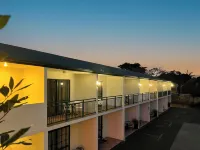 Greenlane Manor Motel - Jacuzzi