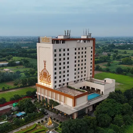 Saura Hotel, Agra - A Club Mahindra Associate