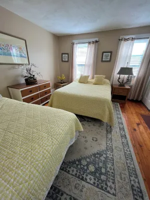 Free 2 Car Parking at this 3 bedroom apartment. Close to a park. Great location