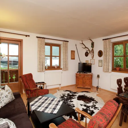 Flat in Mittersill near Ski Slopes