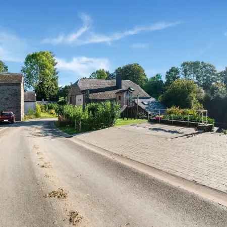 Holiday Home in Houffaliz with Garden