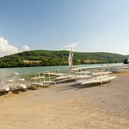 Cozy Garden Retreat Malemort Отели в г. Мальмор